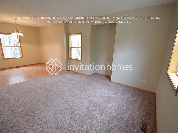 2nd image of 520 Van Dyke St