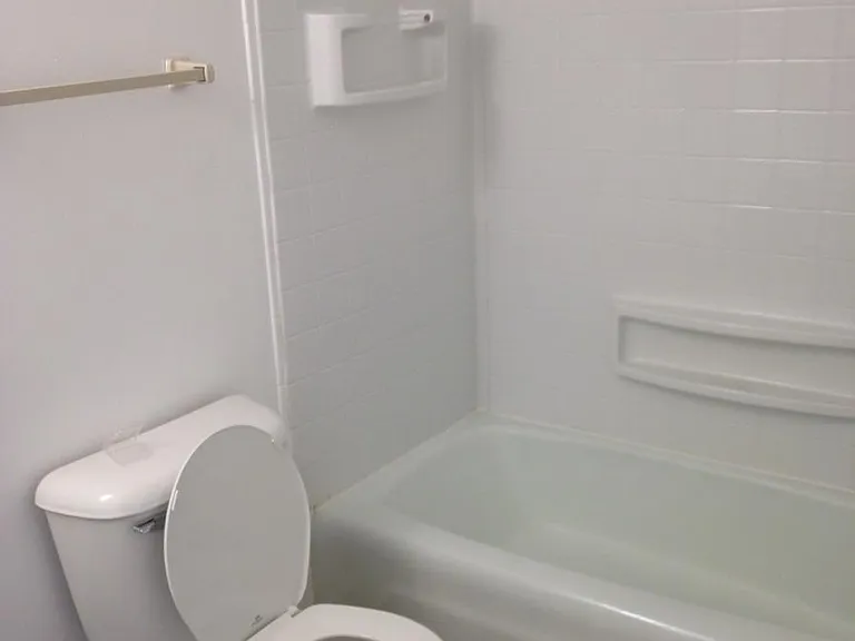 818 N Chestnut St #1 — Photo 7