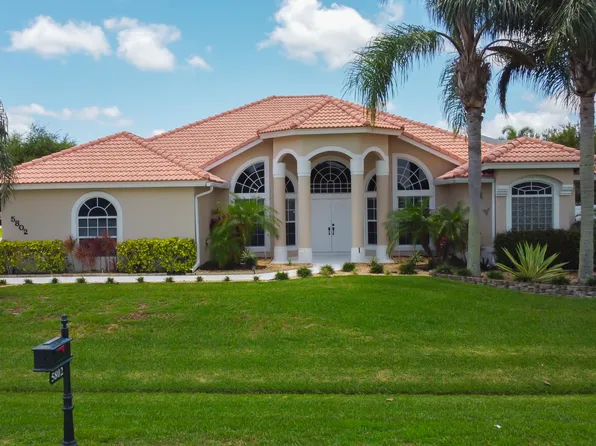 5802 NW Rose Petal Court, Port St Lucie, FL 34986