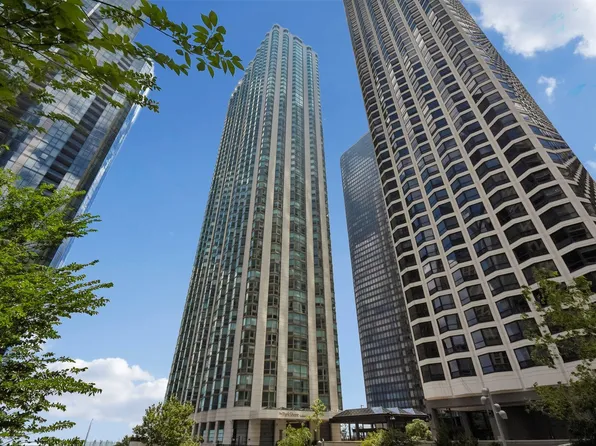 195 N Harbor Dr APT 1201, Chicago, IL 60601