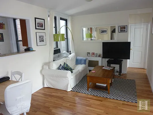 Rented by Halstead Real Estate | media 7