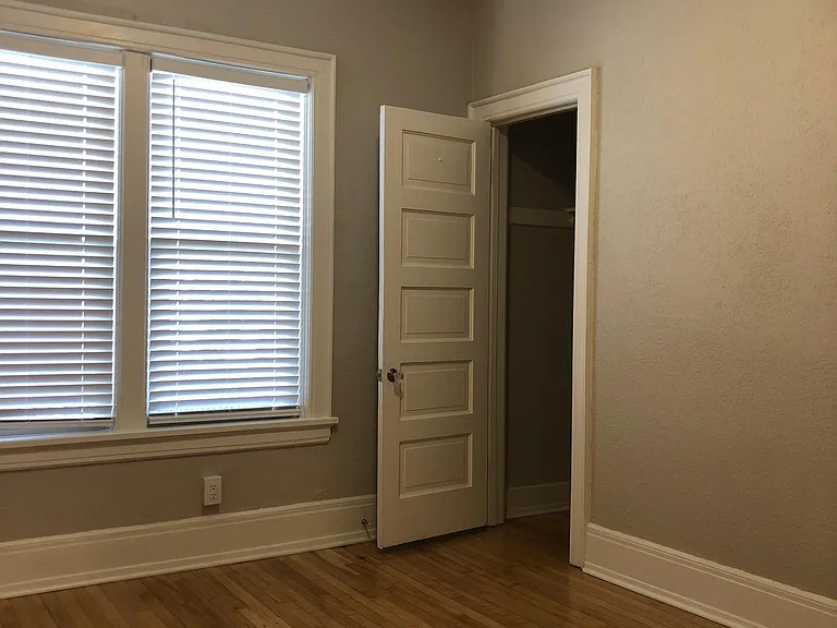2852 N Oakland Ave #2 — Photo 15