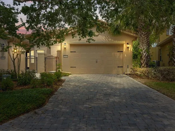 2376 Palm Tree Dr, Kissimmee, FL 34759