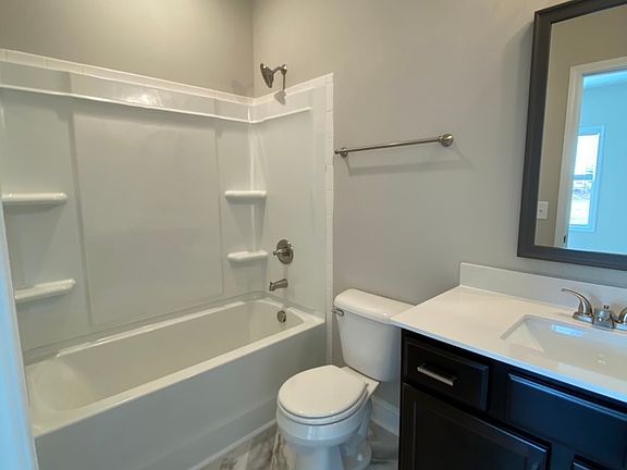 5th image of 1040 Glenkirk Dr #A
