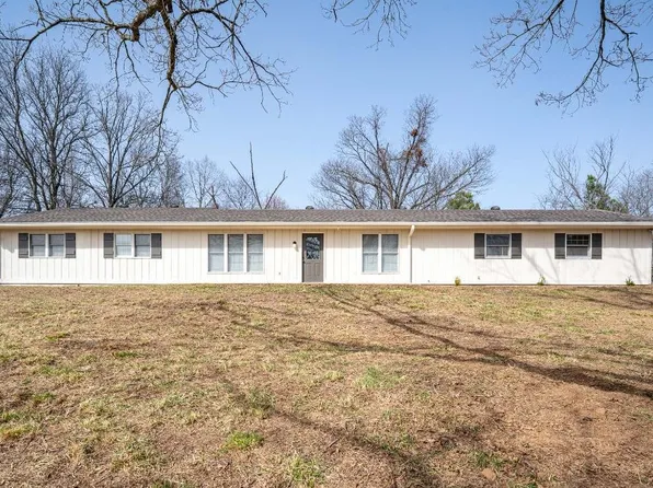 10 Valley Ridge Rd, Conway, AR 72032