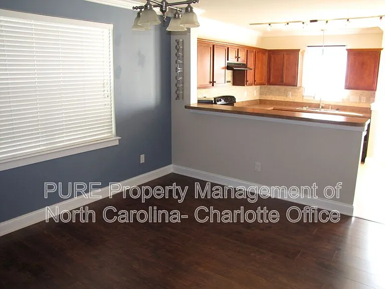 15959 Rose Glenn Ln — Photo 4