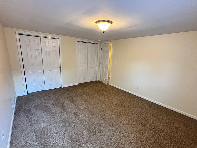 912 Cedar St — Photo 10