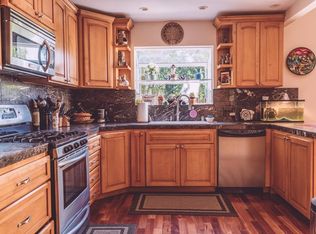 9511 Halifax St, Ventura, CA 93004