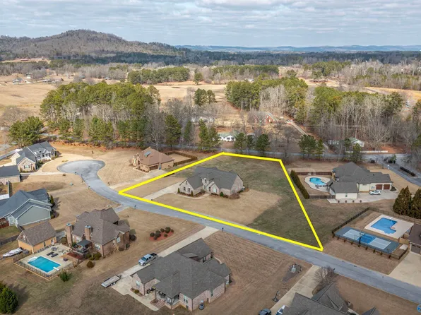 110 Osprey Dr SE, Gadsden, AL 35901