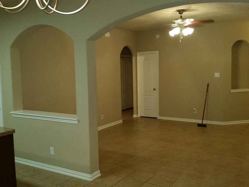 2nd image of 9107 Sunset Ct