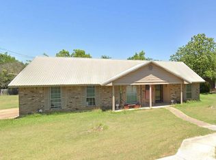 622 Spring Valley Rd, Georgetown, TX 78628