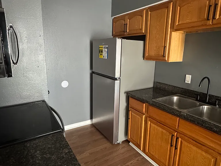 4019 Jupiter Dr — Photo 7