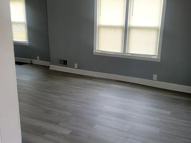 4043 Woodland Ave — Photo 7
