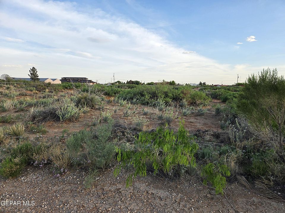 1st image of 5174 Desert Willow Dr