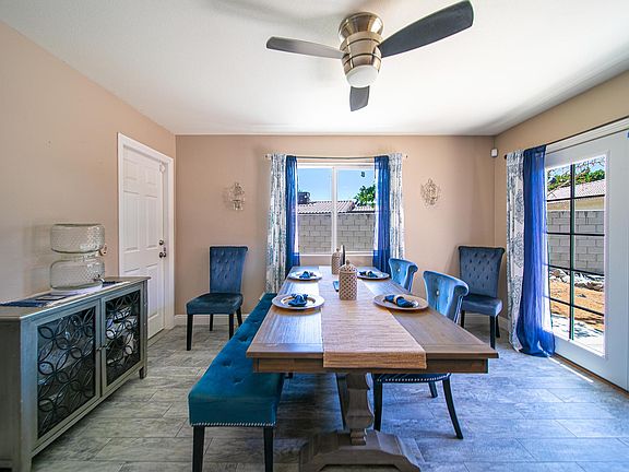 5th image of 77345 Avenida Montezuma