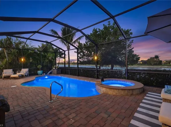 28008 Kerry CT, BONITA SPRINGS, FL 34135