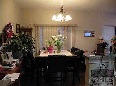 4th image of 612 Oak Cove Ct