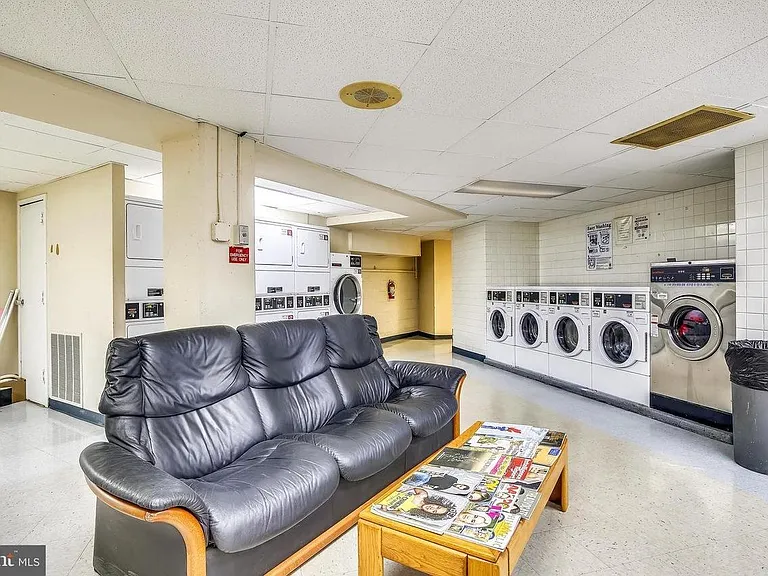 1801 Clydesdale Pl NW #715 — Photo 8