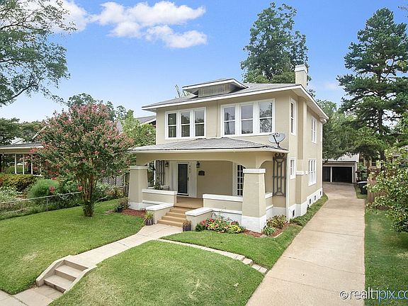 2nd image of 452 Gladstone Blvd