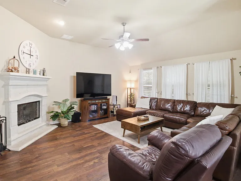 3161 Birch Bnd — Photo 5