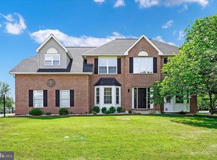 129 Arielle Dr, Newark, DE 19702