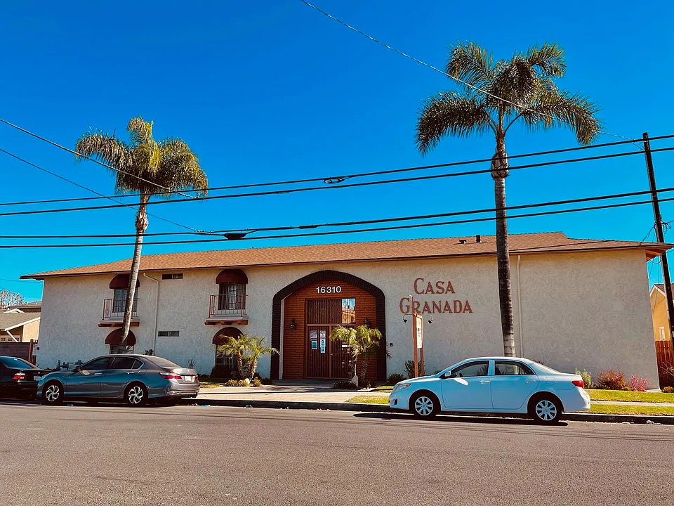 Casa Granada Apartments