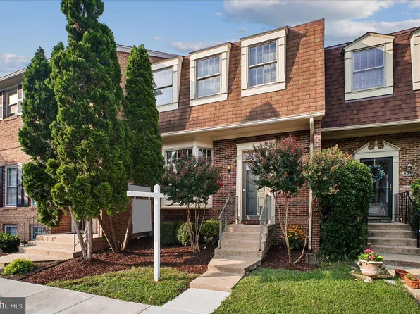 8258 Cedar Landing Ct, Alexandria, VA 22306