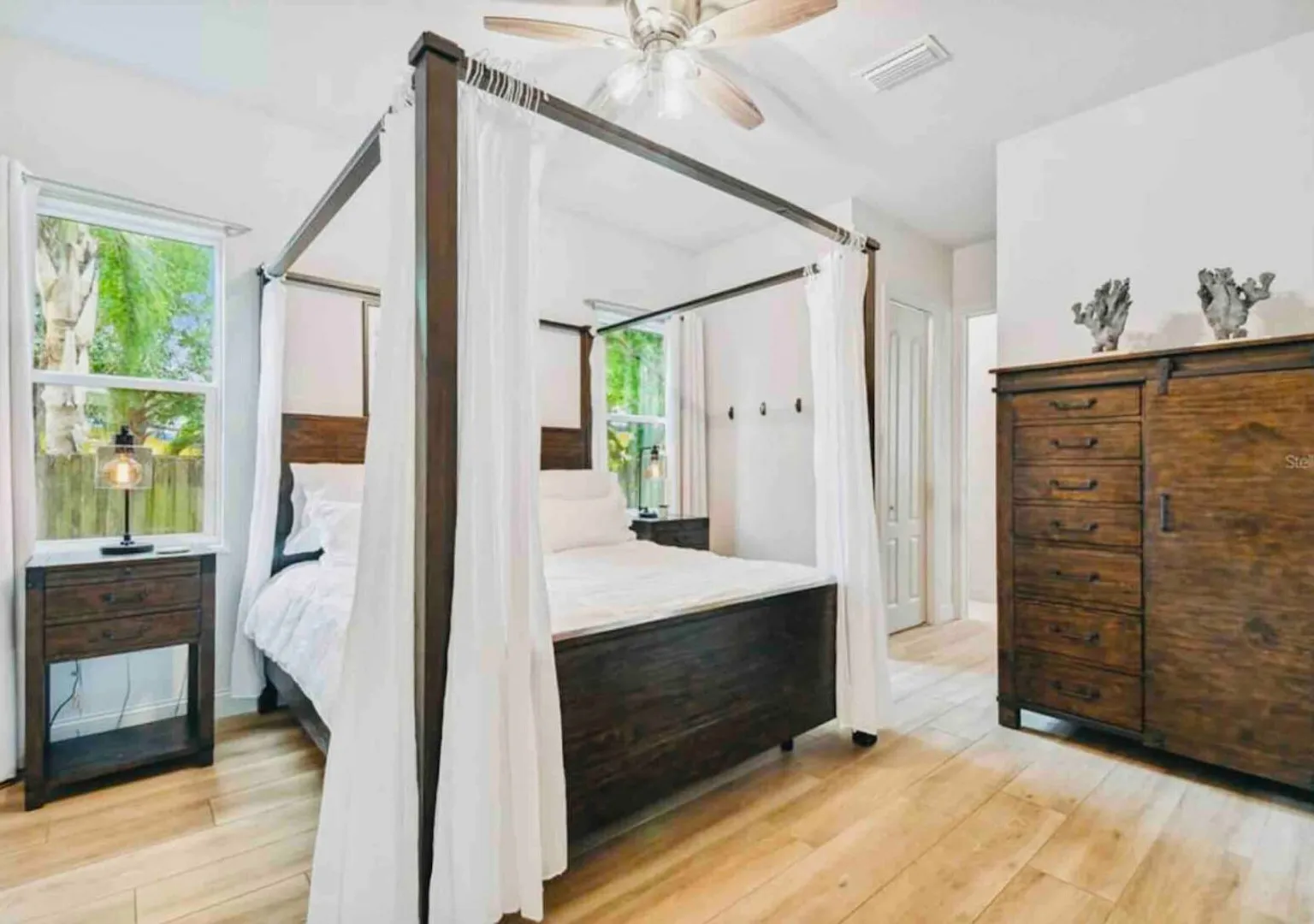 Beach | Family & Pet Friendly | Garage & Balcony | Walk or Bike | — Photo 2
