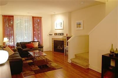 4th image of 18223 NE 95th Way Unit 105