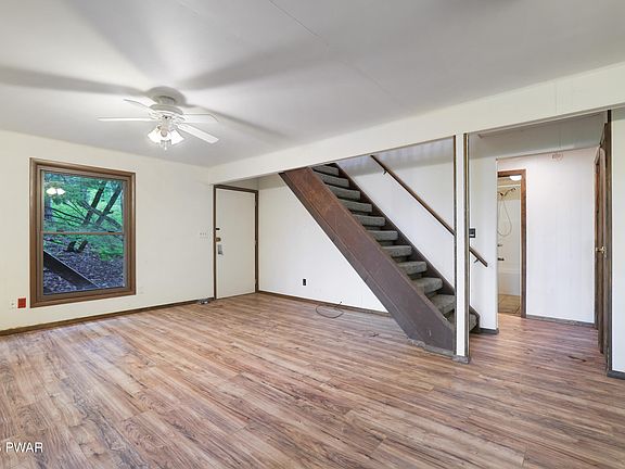 5th image of 800 Elm Ct