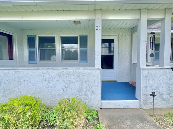 21 Victor Mendon Rd, Mendon, NY