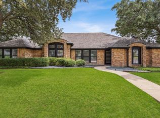 18404 Voss Rd, Dallas, TX 75287