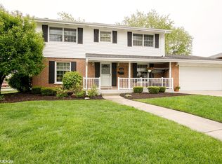 10501 Lockwood Ave, Oak Lawn, IL 60453
