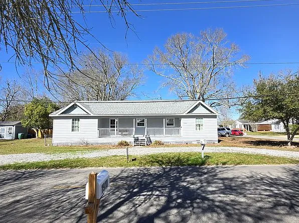 1909 Polk Ave, Pascagoula, MS 39567