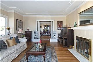3rd image of 495 Ulloa St