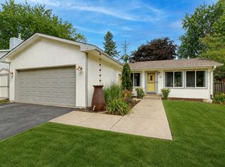 7572 Carillon Plz W, Woodbury, MN 55125