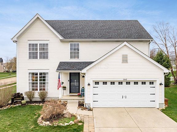 2nd image of 1042 Willow Creek Dr
