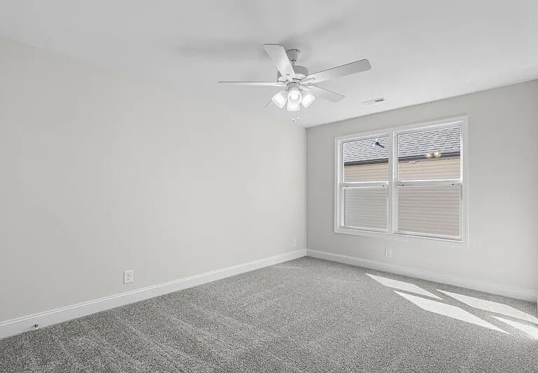 548 Castle Pinckney Ln — Photo 9