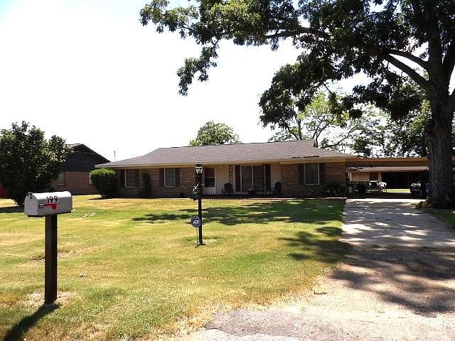 1st image of 199 Huey St