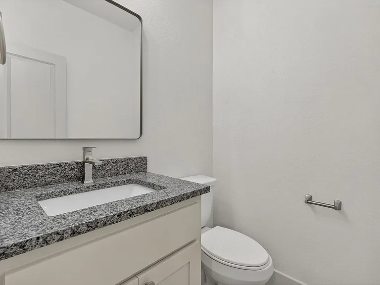 500 E Kimball St #1 — Photo 14