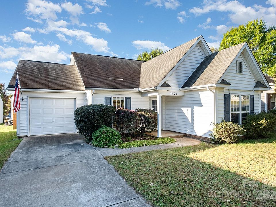 1st image of 2102 Wexford Way