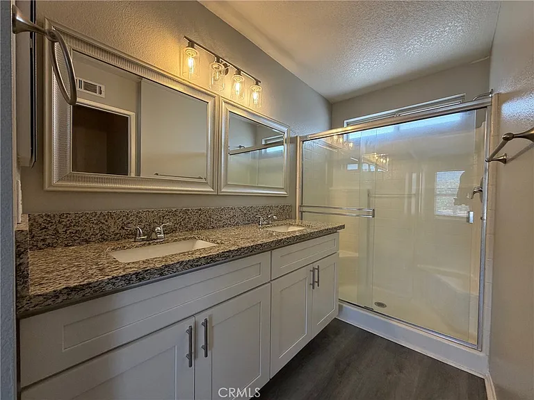 14610 Green River Rd — Photo 23