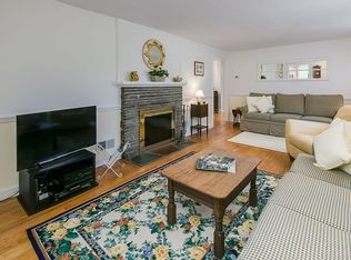 24 Grove St, Madison, NJ 07940
