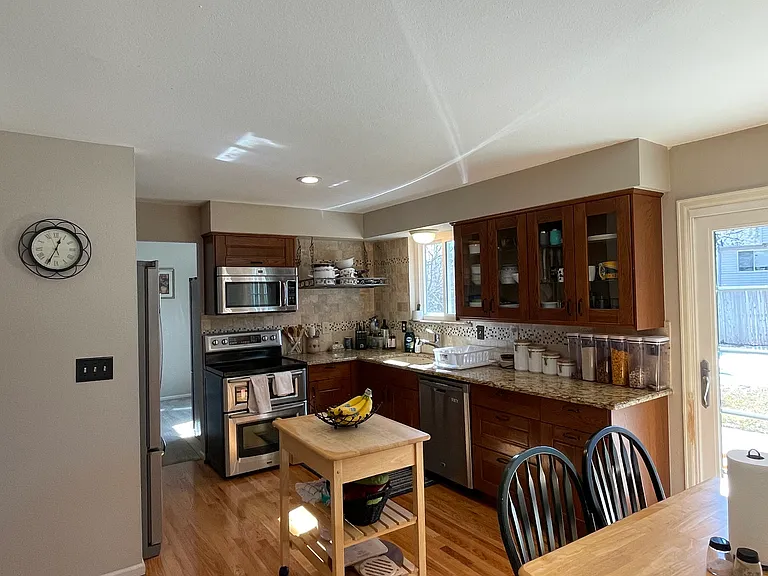 2247 S Eagle St — Photo 5