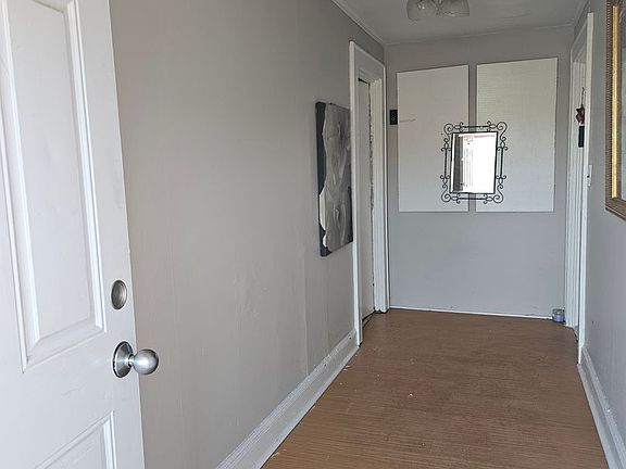 2nd image of 5463 Trade St #C