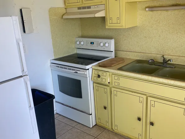 12205 Genoa Dr #4, North Pt, FL 34287