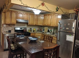 34-20 Crescent St #1A, Astoria, NY 11106