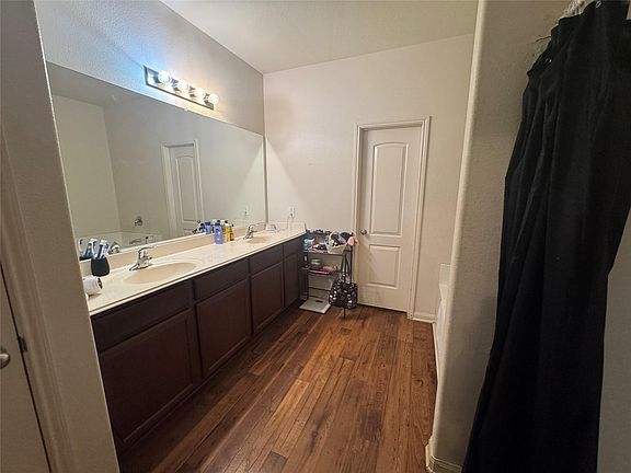 5th image of 6915 Musclewood Rd