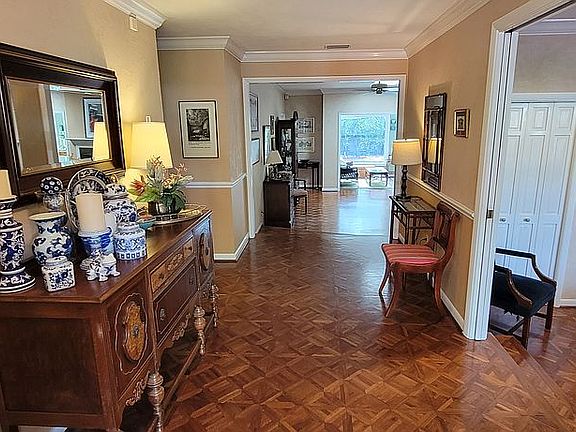 3rd image of 2521 Jonila Ave