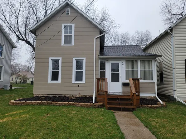 804 1/2 D Ave, Sterling, IL 61081